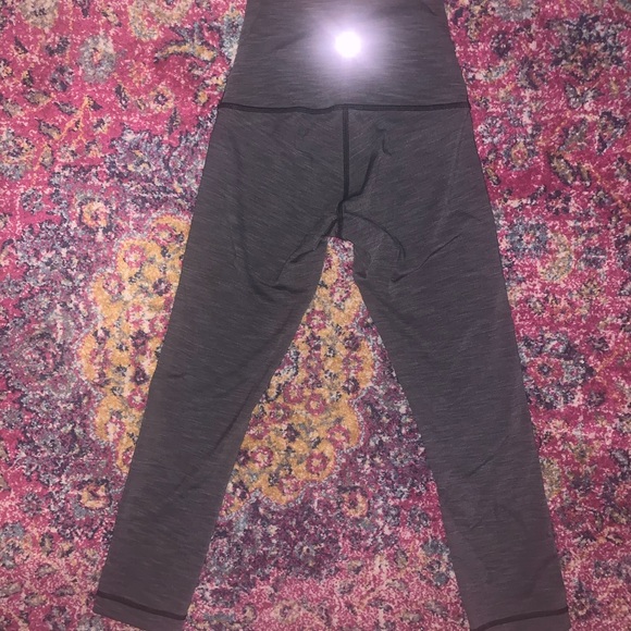Lululemon Cropped Leggings - Picture 2 of 5